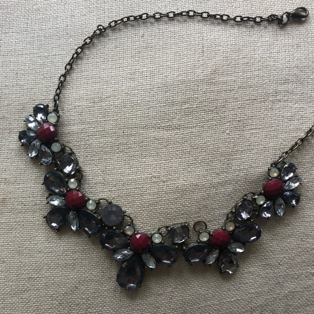 Fun chunky flower necklace